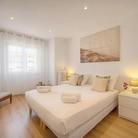 Immogroom - Bright And Modern Apartment With A-C
